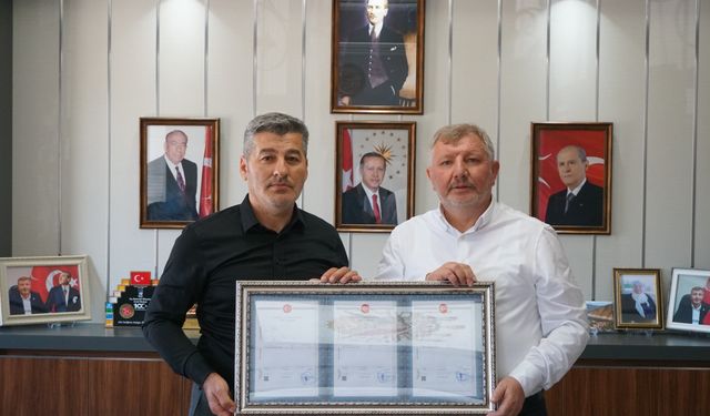 Osmancık'ta yıkılan türbe  yeniden inşa edilecek