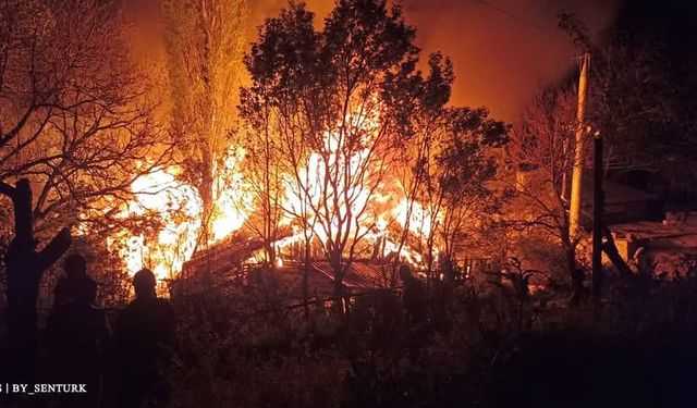 İskilip'te yangın itfaiye müdahale ediyor