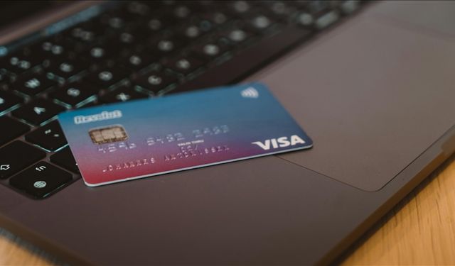 Yaşlıların "finansal istismarına karşı"  kurumsal çözümler devreye alınıyor
