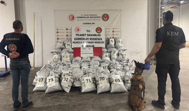 Ağrı Gürbulak’ta tarihi uyuşturucu operasyonu