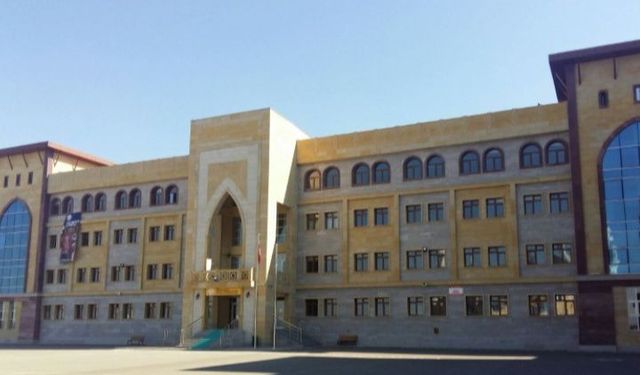 Kız öğrenci yaşam mücadelesini kaybetti