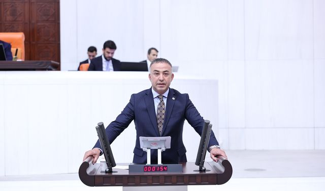 Aşgın'la Tahtasız arasında düello: “Çamur atmıyoruz, soru soruyoruz!”