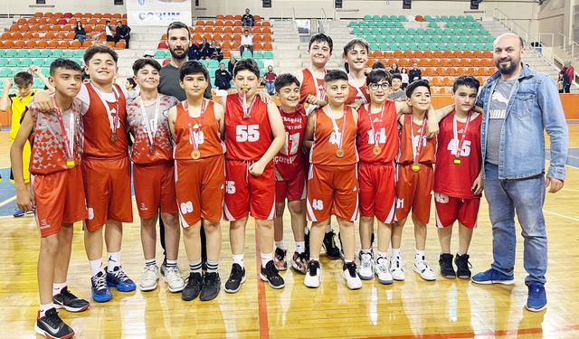 'Pota'da minik erkeklerin şampiyonu Çorum Belediyespor