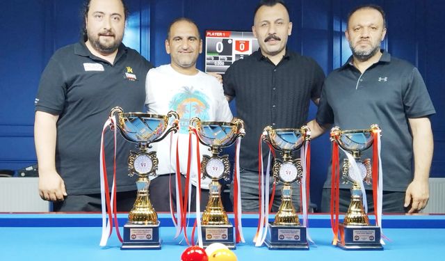 Bölgesel 3 bant bilardo şampiyonasında kupa Gökay'ın