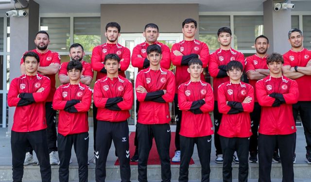 U17 Serbest Güreş Milli Takımı Makedonya’da
