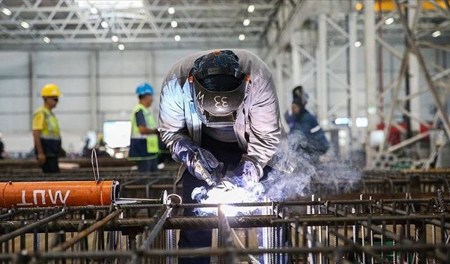 İnşaat malzemesi üretimi  Nisan’da yüzde 15,3 arttı