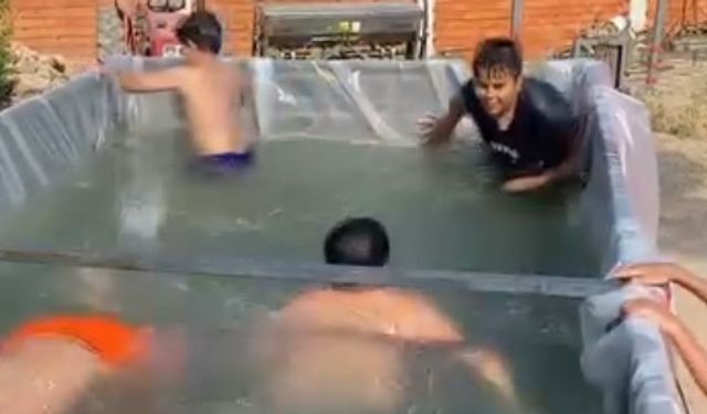 Kamyon kasasında havuz keyfi