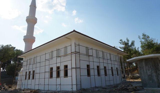 Koyunbaba Türbesi  yanında yeni cami