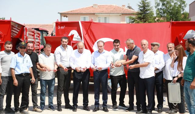 Alacalı üreticilere % 70 hibeli  yem karma makinesi dağıtıldı