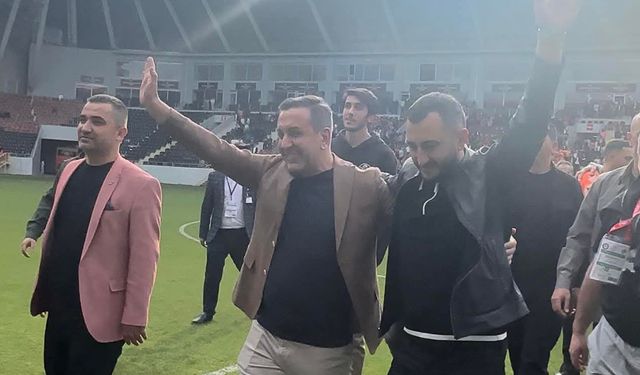 Dere’den Yalçın’a teşekkür,  Korkmazoğlu’na başarı dileği