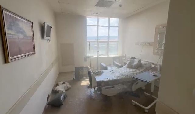 Sigaranın çıkardığı yangın hastaneyi küle çeviriyordu