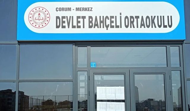 Çorum’da yeni ortaokula Devlet Bahçeli’nin ismi verildi!