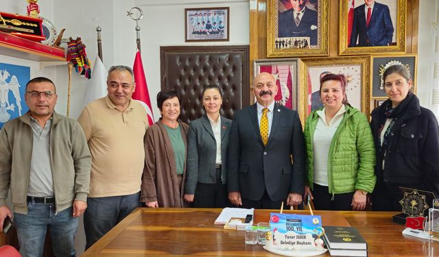 İsbir, CHP Kadın Kolları’nı ağırladı