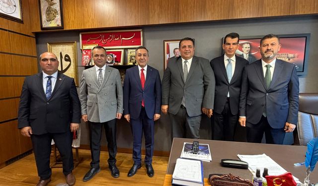 “Sungurlu’nun gelişmesi  için yatırımların takipçisiyiz”