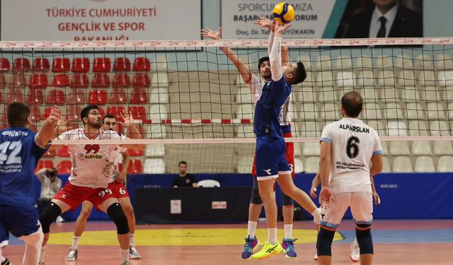 Efeler Kocaeli’nden eli boş döndü: 0-3