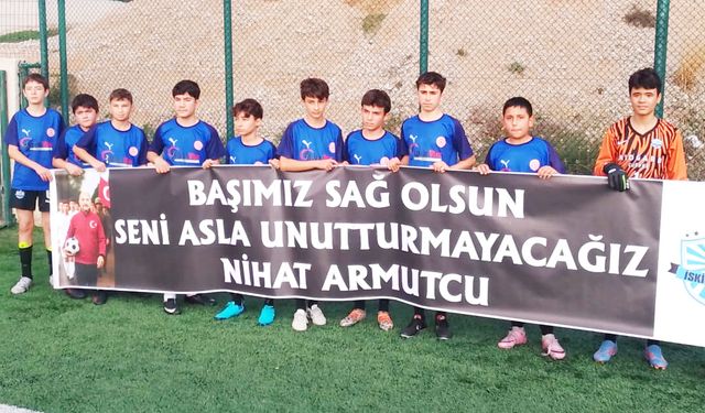 Armutcu’ya  pankartlı vefa