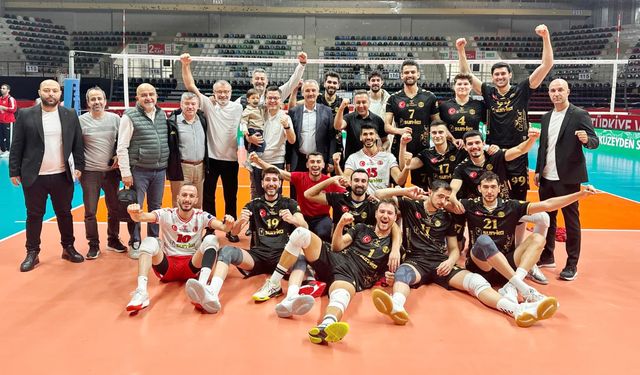 Efeler seriye bağladı: 3-0