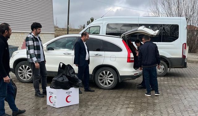 Kızılay, Alaca'da öğrenci ve  ailelere yardım ulaştırdı