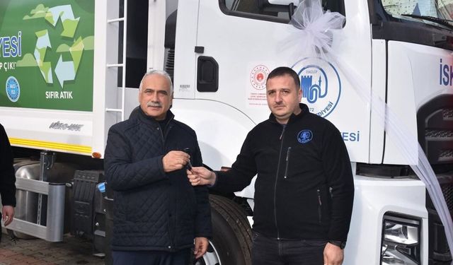 İskilip Belediyesi yeni  araçlarını hizmete aldı