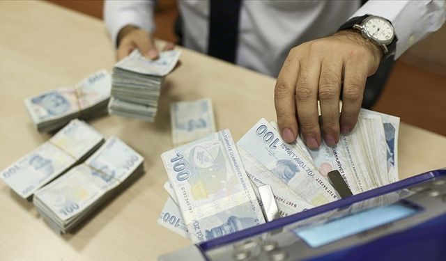 Geçen yıl doğru bilmişti! Bankacılık devi 2026 asgari ücreti için net rakam verdi
