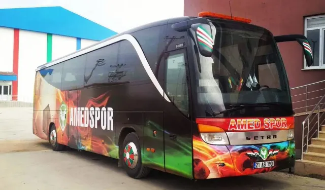 Amed’e 25 milyonluk otobüs hediye ettiler