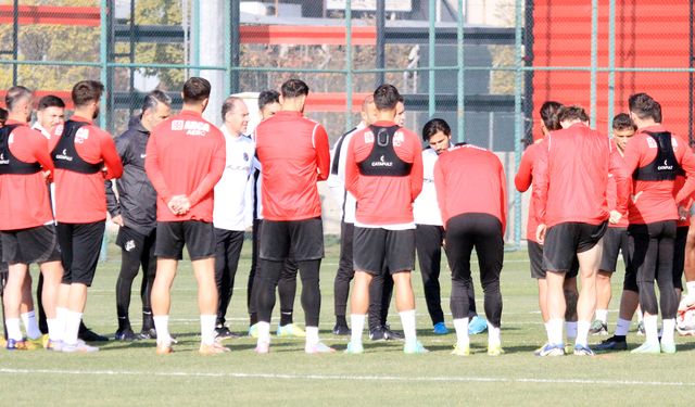 Hazırlıklar sürüyor