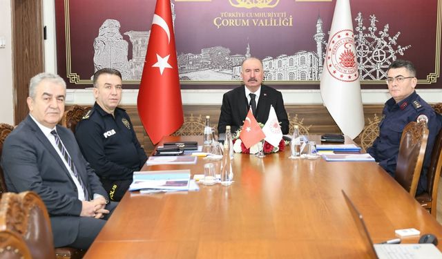 Düzensiz göçle etkin  mücadele görüşüldü