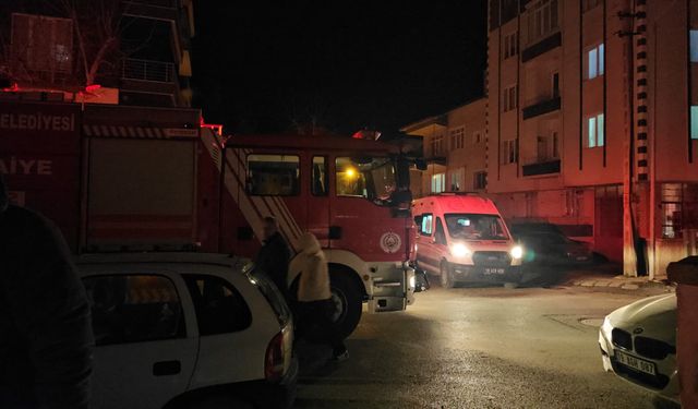 Çorum’da apartmanda çıkan duman paniğe yol açtı