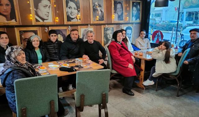 Halil Akyüz  için 7 yemeği