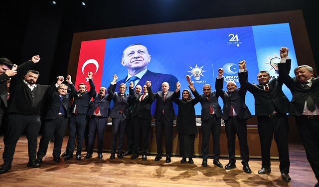 Alar’dan CHP'li başkanın AK Parti'ye katılımına ilişkin açıklama: “AK Parti hizmet ve eser siyaseti yapıyor”