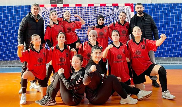 Eti’nin kızları  finale göz kırptı