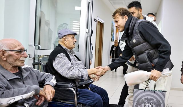 Gönüllere dokundular