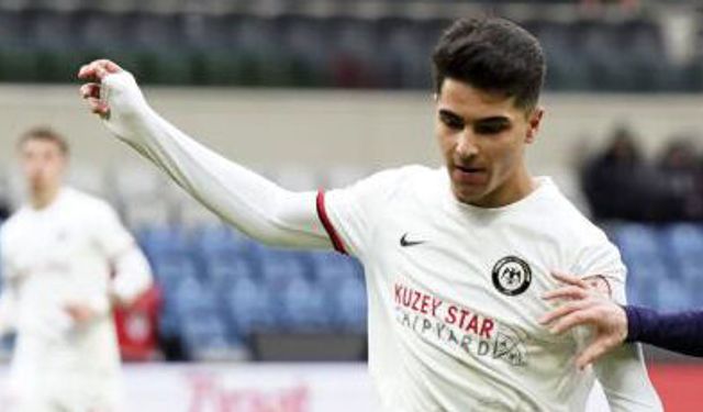 Taha Reçber Artvin Hopa’ya kiralandı