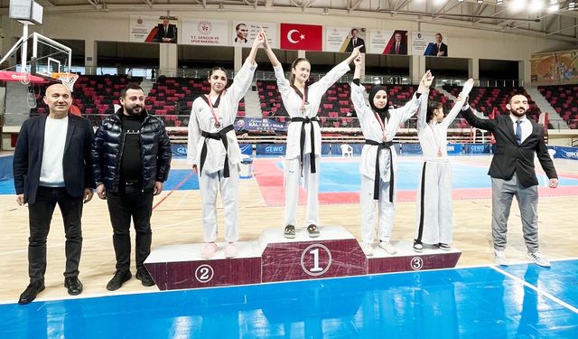 Tekvando il birinciliğinde 210 sporcu ter döktü