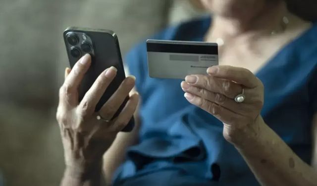 Bu siteler dolandırıcı çıktı! Alışveriş yapanlar dikkat: Kartınızı hemen kapatın