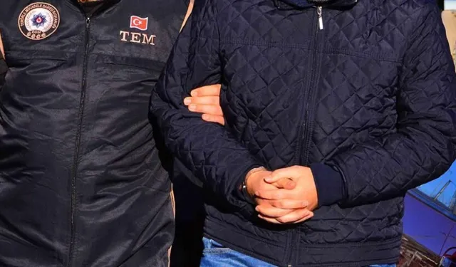 2 kişiyi işe yerleştirme vaadiyle  dolandıran şüpheli yakalandı