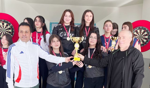 Genç kızlarda dartın şampiyonu İskilip