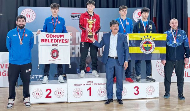 Çorumlu raketlerden 1 gümüş, 1 bronz madalya