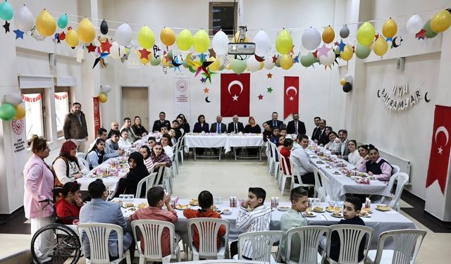 Bayram sevincine  anlamlı dokunuş