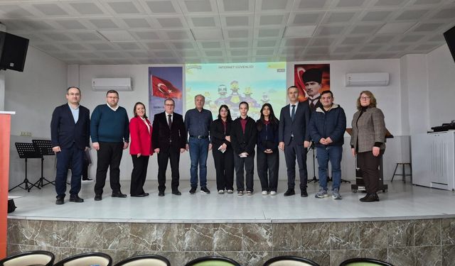 Öğrencilere internette “kişisel  bilgilerinizi koruyun” uyarısı