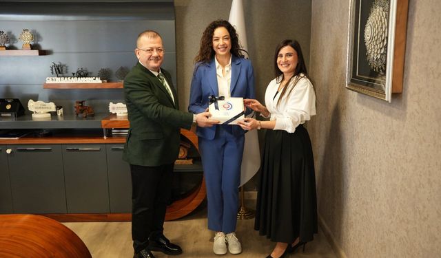 Azra Akın, TSO Başkanı Başaranhıncal’ı ziyaret etti