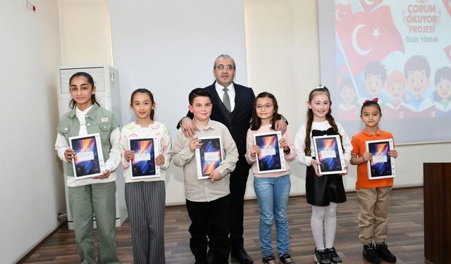 Kitap kurtları ödüllendirildi