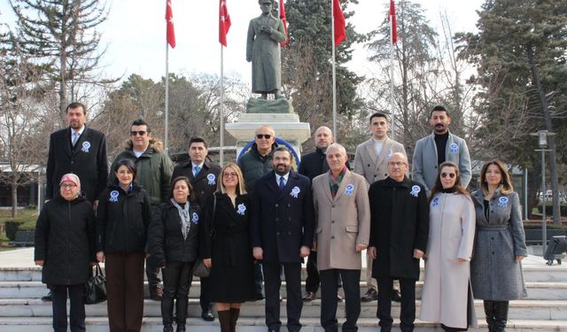 SMMMO’dan  Ata’ya çelenk