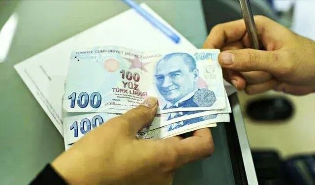 Emekli maaşı ve bayram ikramiyelerinin ödeneceği tarih belli oldu