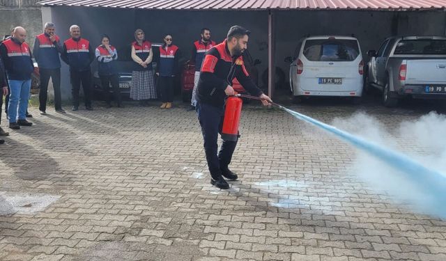 Bayat’ta yangın söndürme eğitimi
