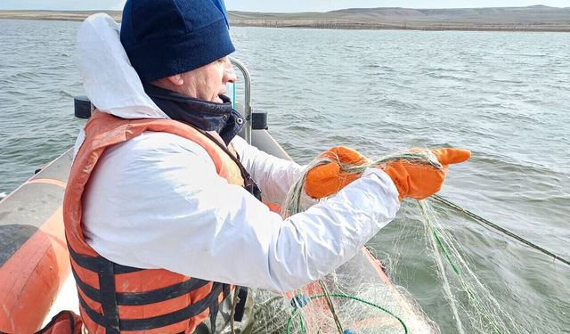 Koçhisar barajında 800 metrelik ağ ele geçirildi