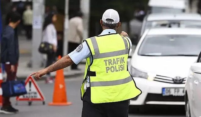 Trafikte hız kuralları sil baştan! '9 kademeli ceza sistemi'