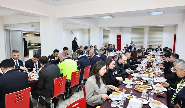 Emniyet teşkilatı iftarda buluştu