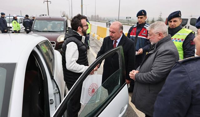 Çorum’da bayram trafiğinde bin 676 personel görev yaptı