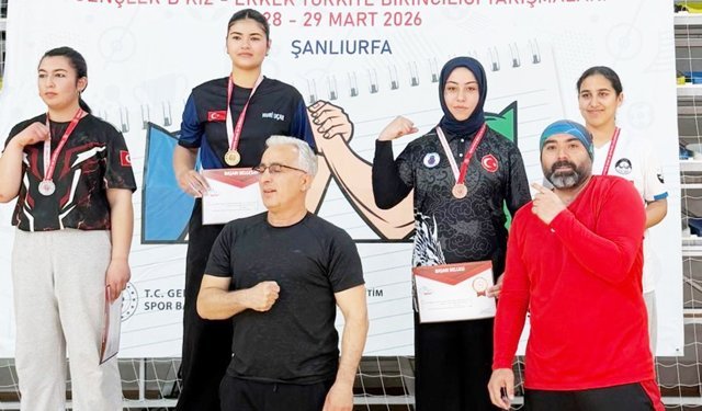 Hayriye Naz Tilci Türkiye üçüncüsü